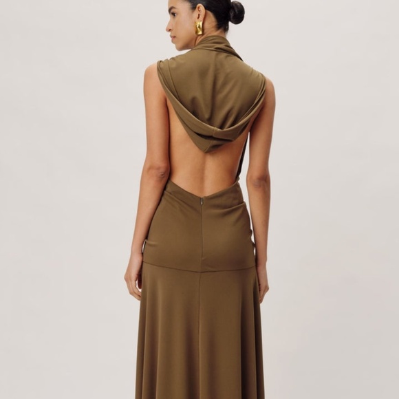 Ronny Kobo Hunter Hooded Gown - Picture 3 of 12